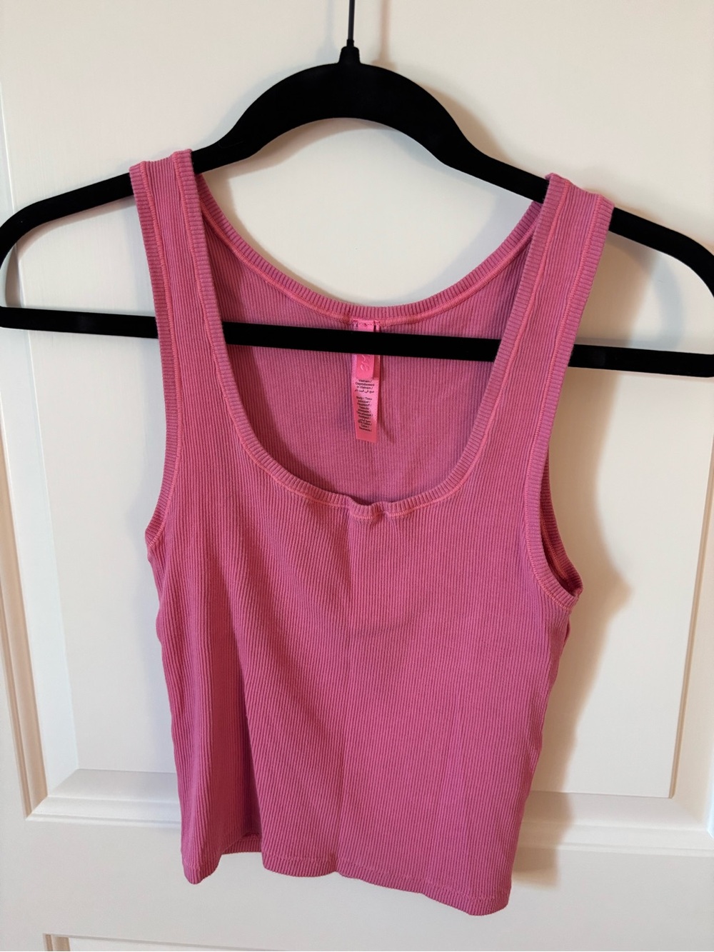 SKIMS Pink Ribbed Scoop Tank Top